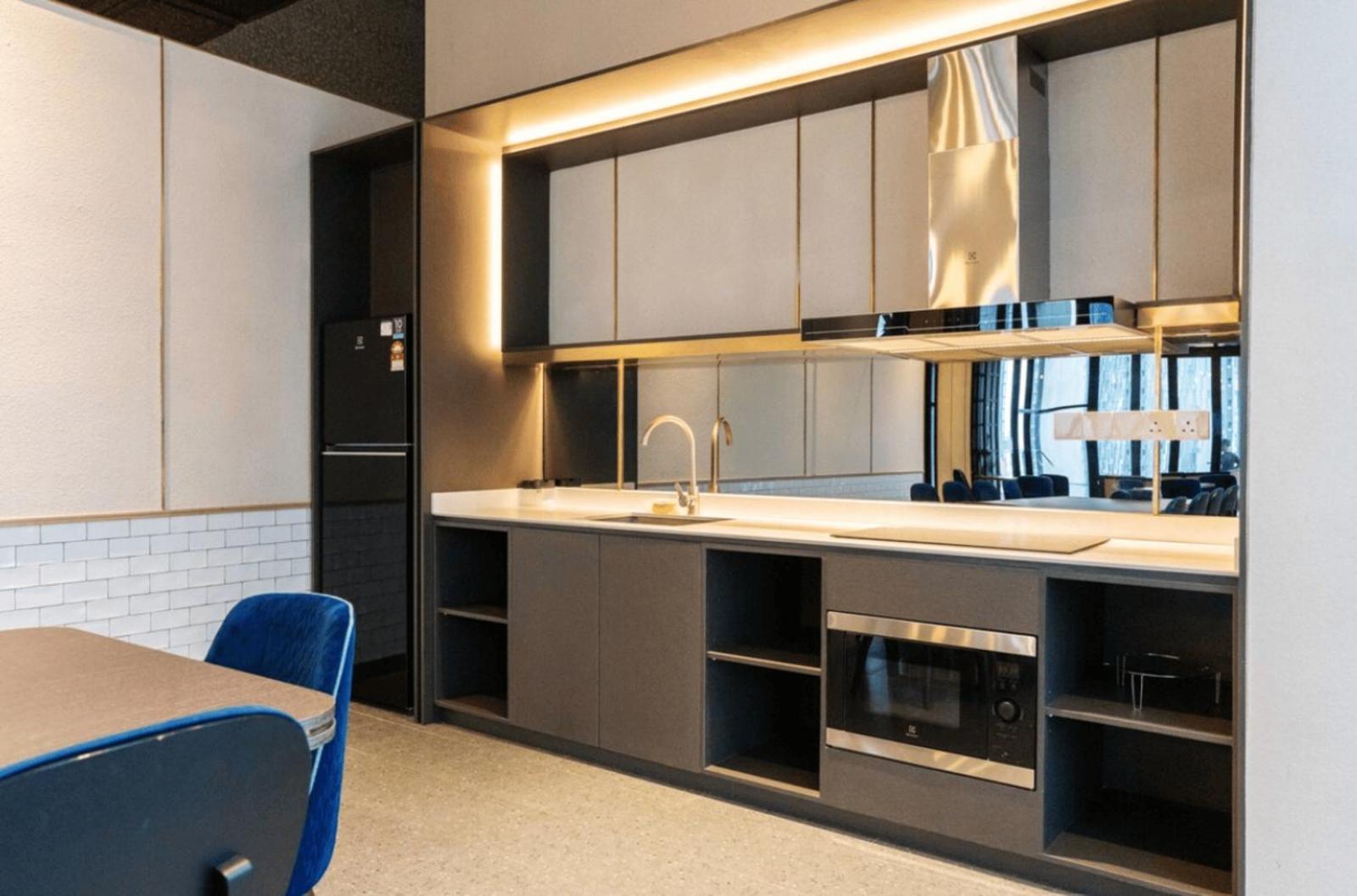 Scarletz Suites Klcc Куала-Лумпур Экстерьер фото