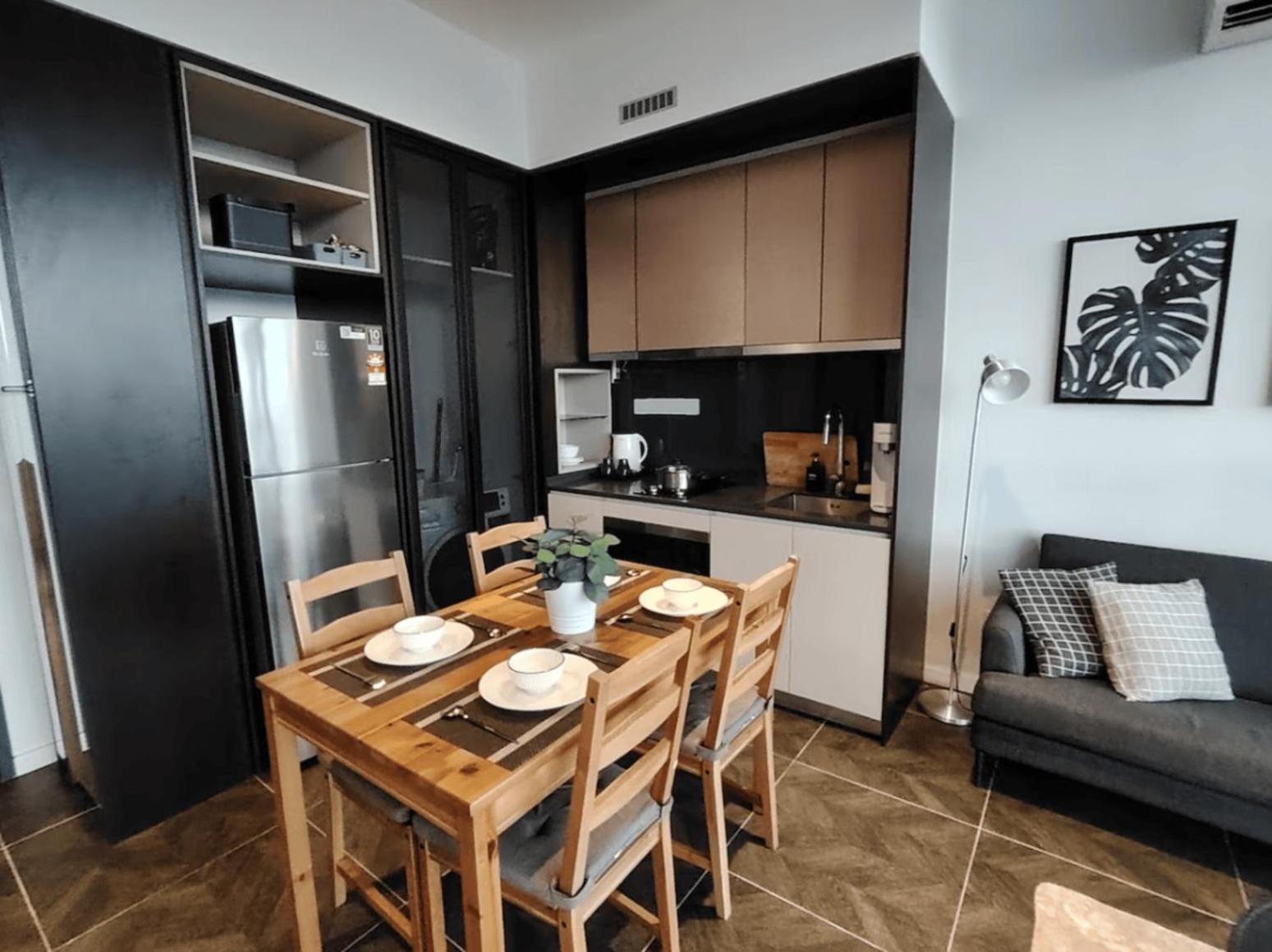 Scarletz Suites Klcc Куала-Лумпур Экстерьер фото
